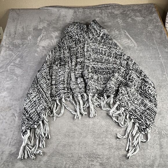 Time And Tru Turtleneck Poncho Womens One Size Black White Fringe Knit Sweater - Picture 3 of 7